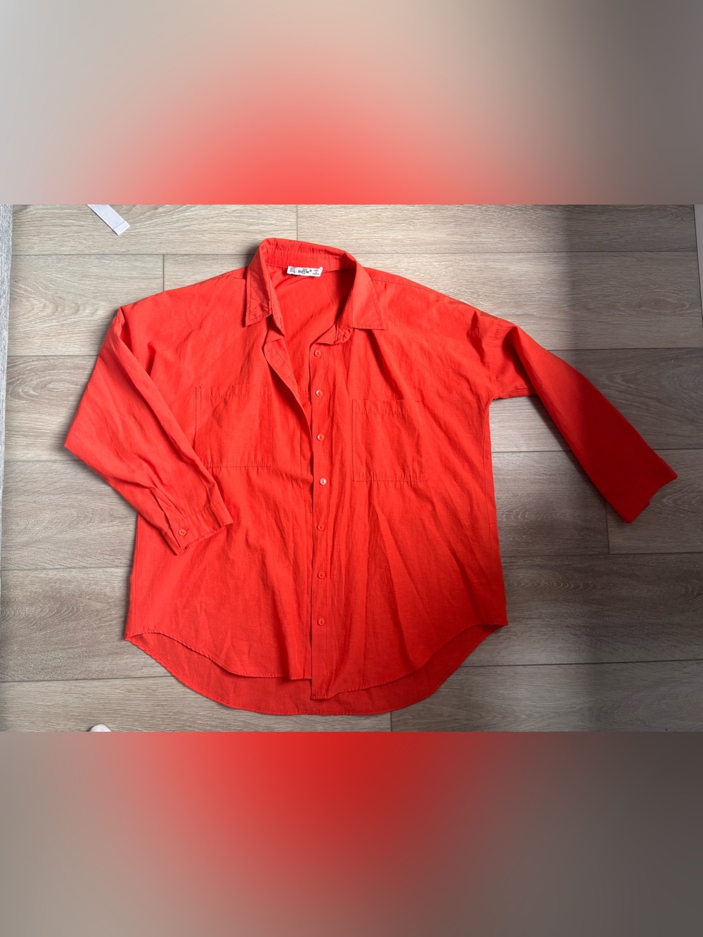 Bright Red Button-Up Shirt - Suffle size M